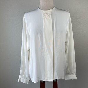 Liz Claiborne Collection White Collarless Button Down Shirt Size 10P EUC